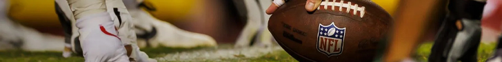 American Football Kickoff